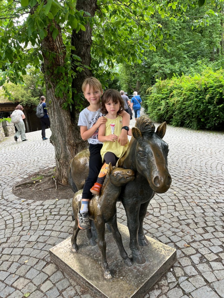 3.6.2024 - Děti s babi a dědou v zoo Praha